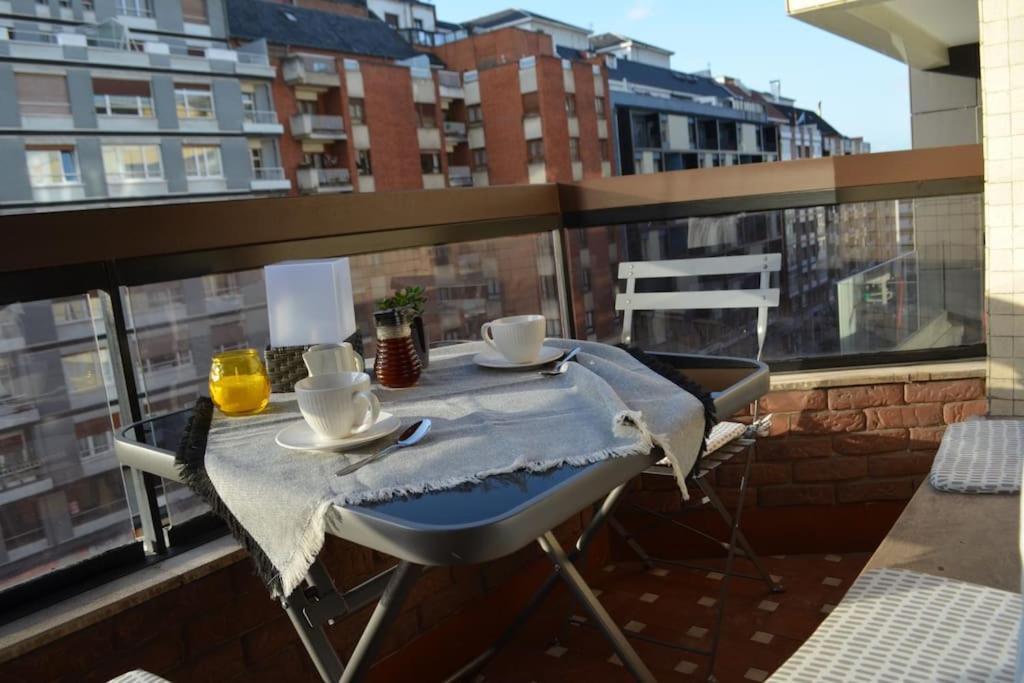 Apartament Explora Oviedo A Pie Zewnętrze zdjęcie